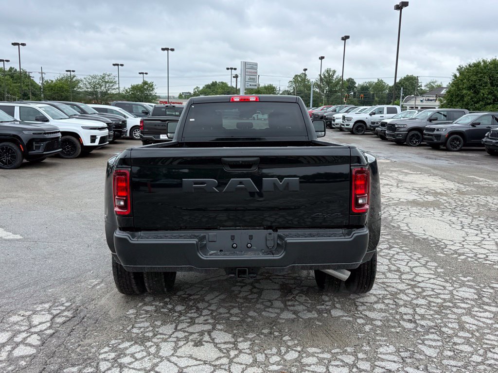 New 2026 RAM 3500 Tradesman AWD/4WD image 7