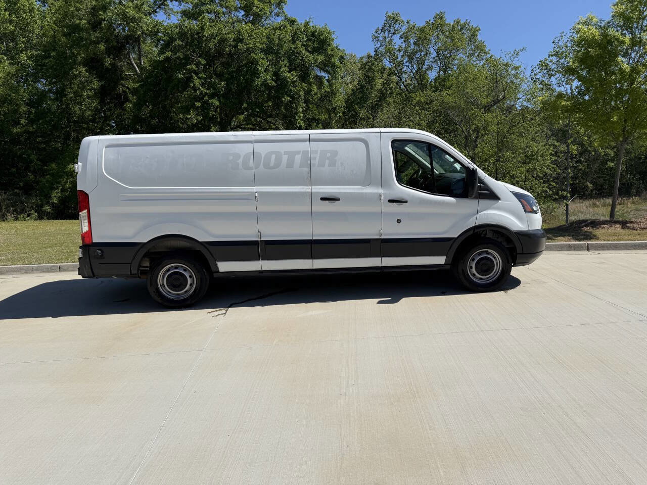 Used 2018 Ford Transit 150 148 Low Roof RWD image 4