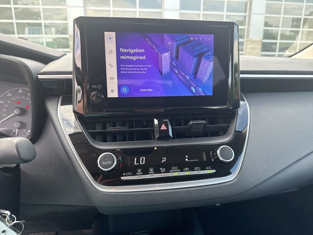 Used 2023 Toyota Corolla LE image 4