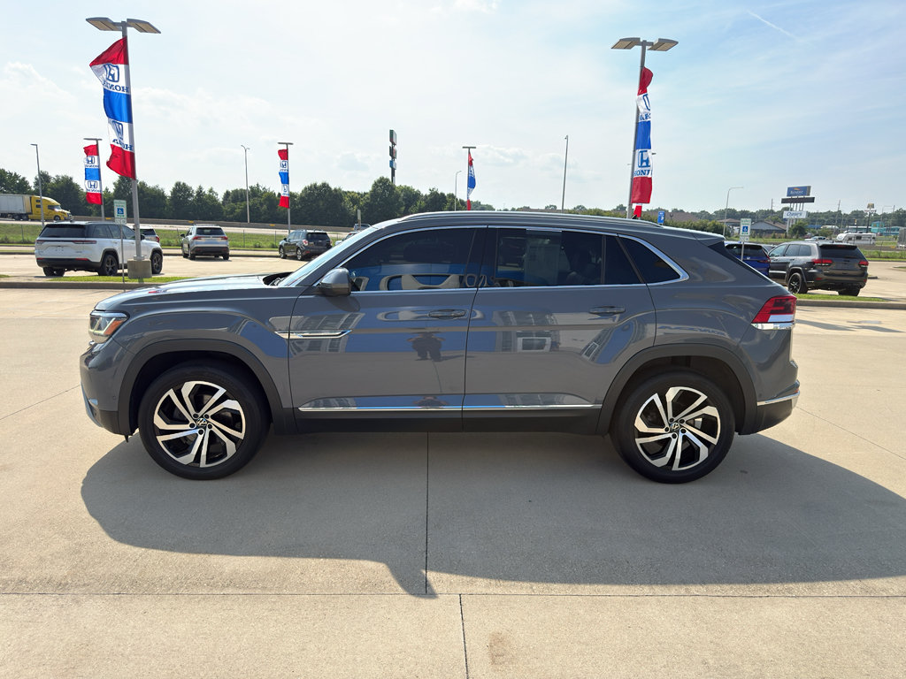 Used 2020 Volkswagen Atlas Cross Sport SEL Premium AWD/4WD image 8