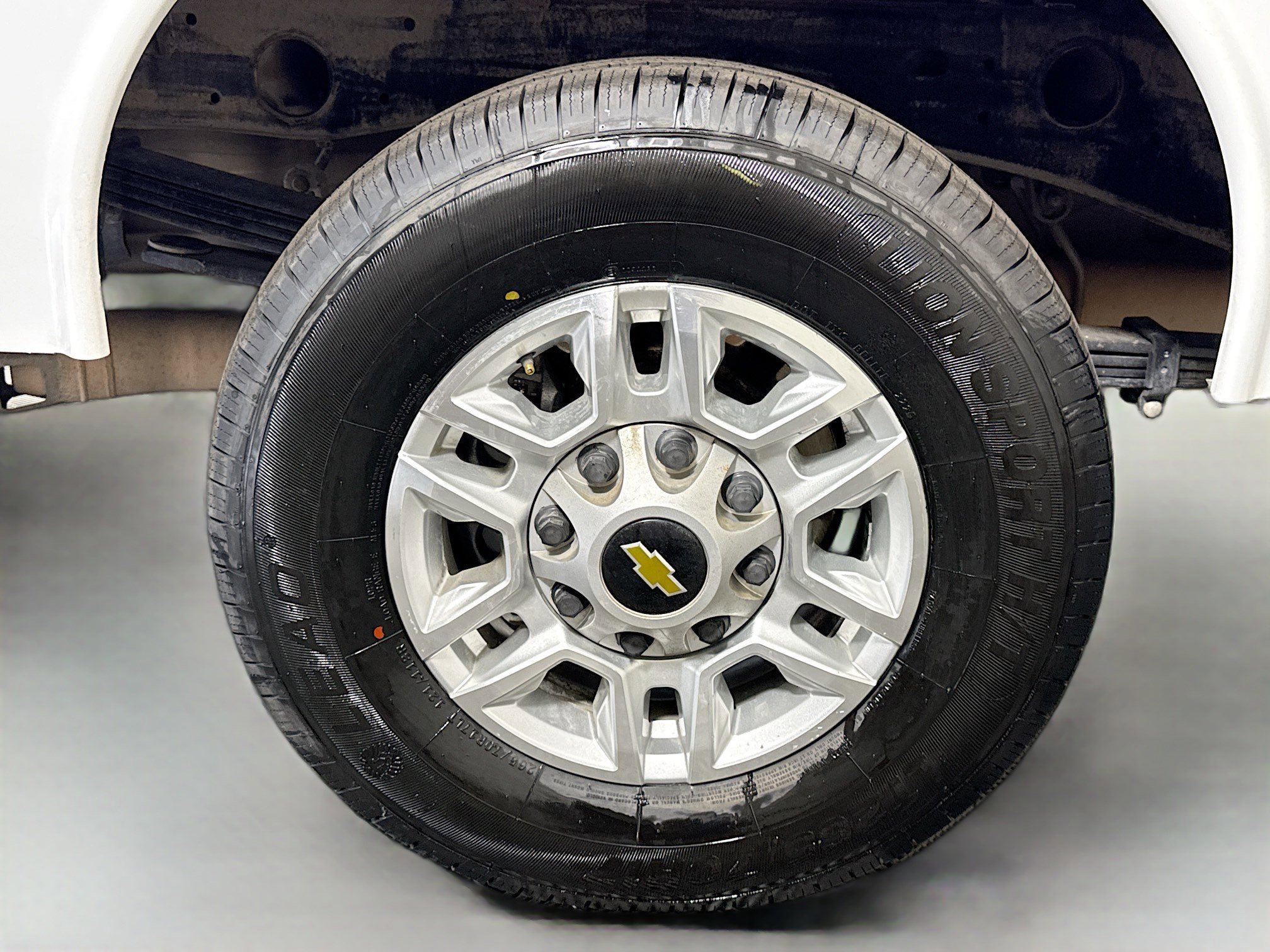 Used 2024 Chevrolet Silverado 2500 LT w/ Convenience Package AWD/4WD image 32