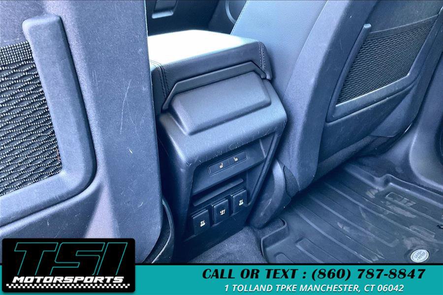 Used 2019 Land Rover Discovery Sport SE AWD/4WD image 31