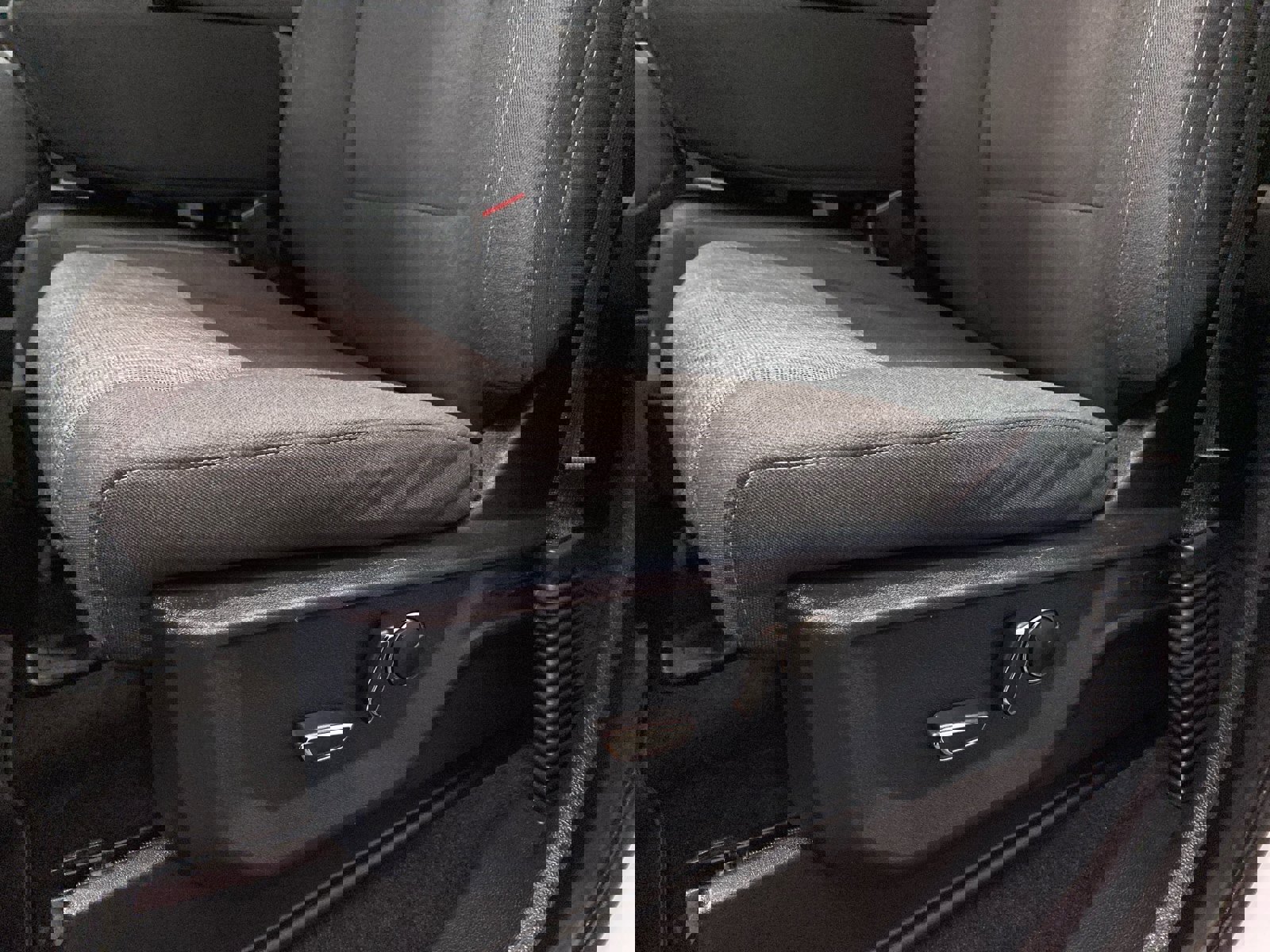 Certified 2021 Ford F150 XLT w/ Equipment Group 302A High image 17