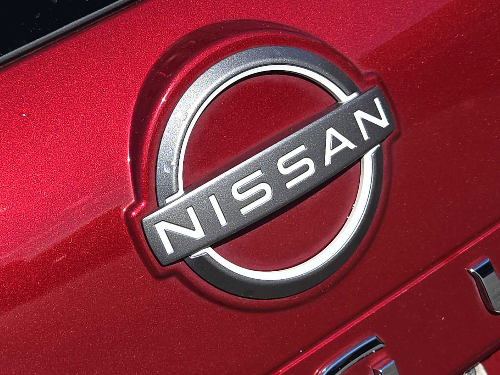Used 2023 Nissan Rogue SV w/ SV Premium B Package FWD image 11