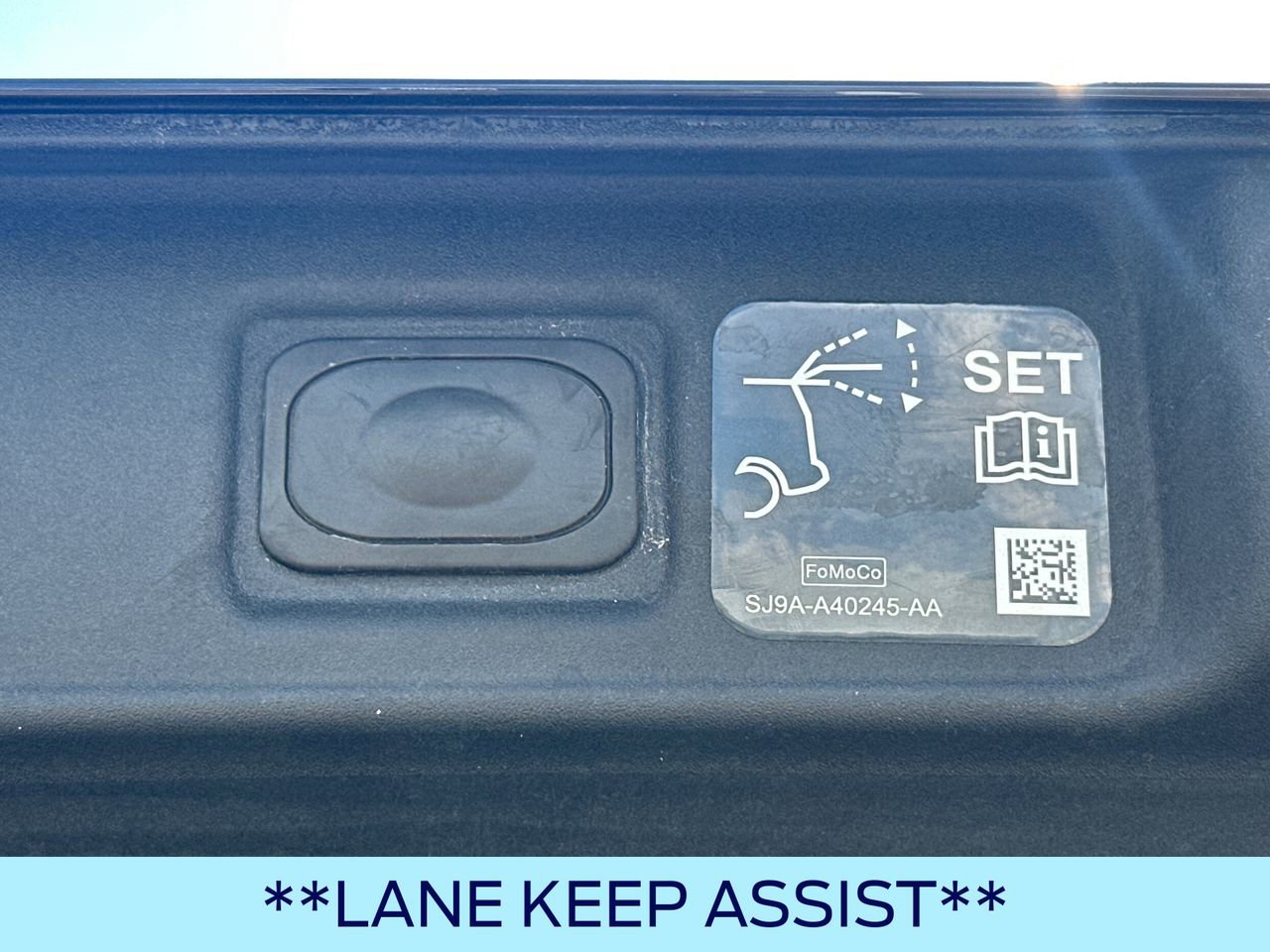 Certified 2025 Ford Mustang Mach-E Premium image 22