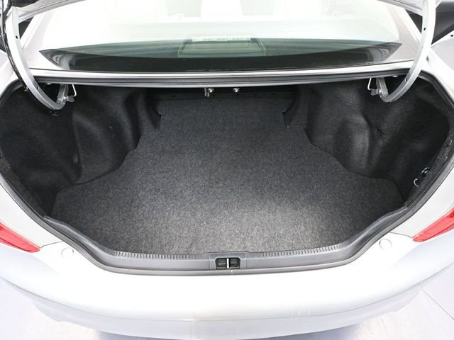 Used 2012 Toyota Camry LE FWD image 34