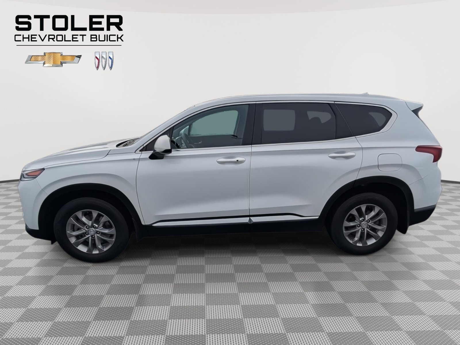 Used 2020 Hyundai Santa Fe SEL image 2