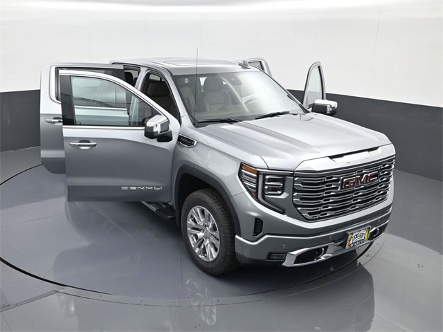 Used 2025 GMC Sierra 1500 Denali w/ Technology Package image 29