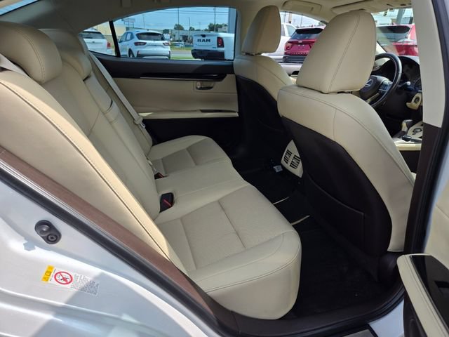 Used 2017 Lexus ES 350 w/ Accessory Package 2 FWD image 20