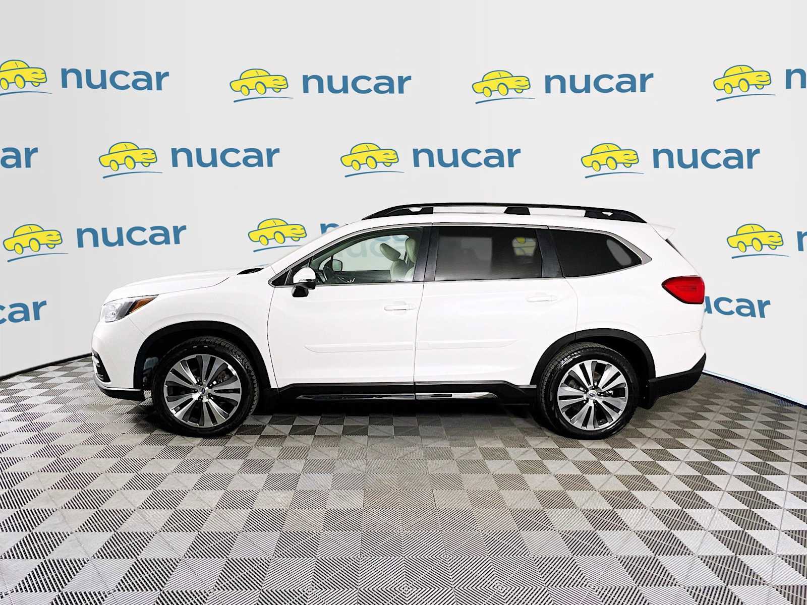 Used 2020 Subaru Ascent Limited w/ Technology Package image 4