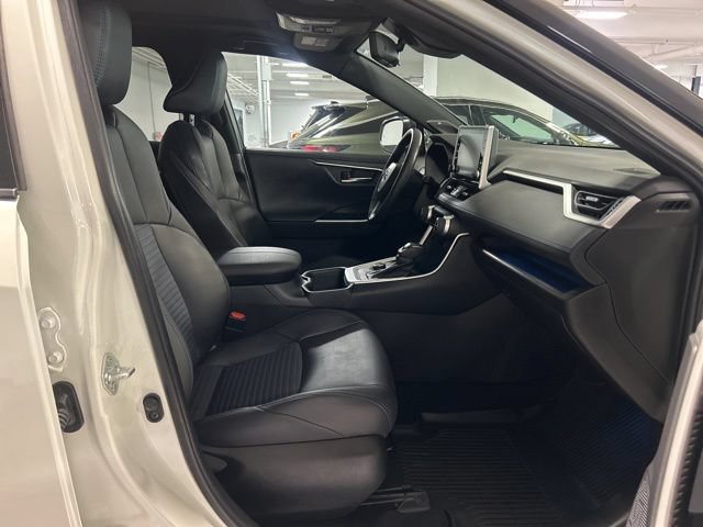 Used 2022 Toyota RAV4 XSE AWD/4WD image 26