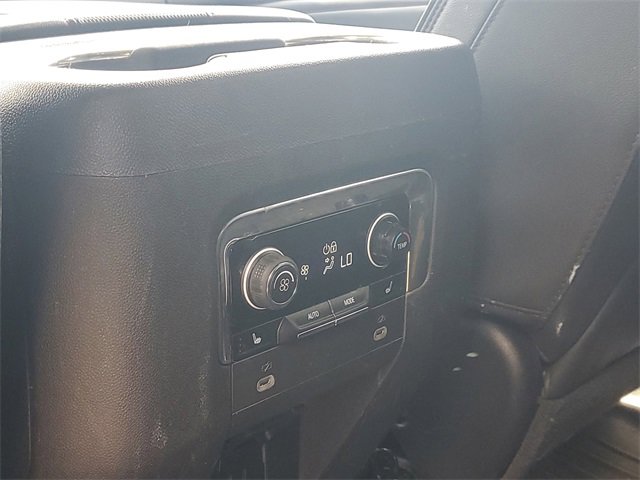 Used 2023 Chevrolet Suburban RST w/ Luxury Package image 14