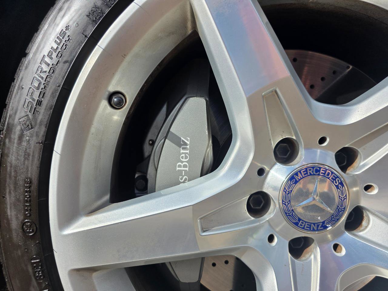 Used 2013 Mercedes-Benz SL 550 w/ Premium Pkg image 32