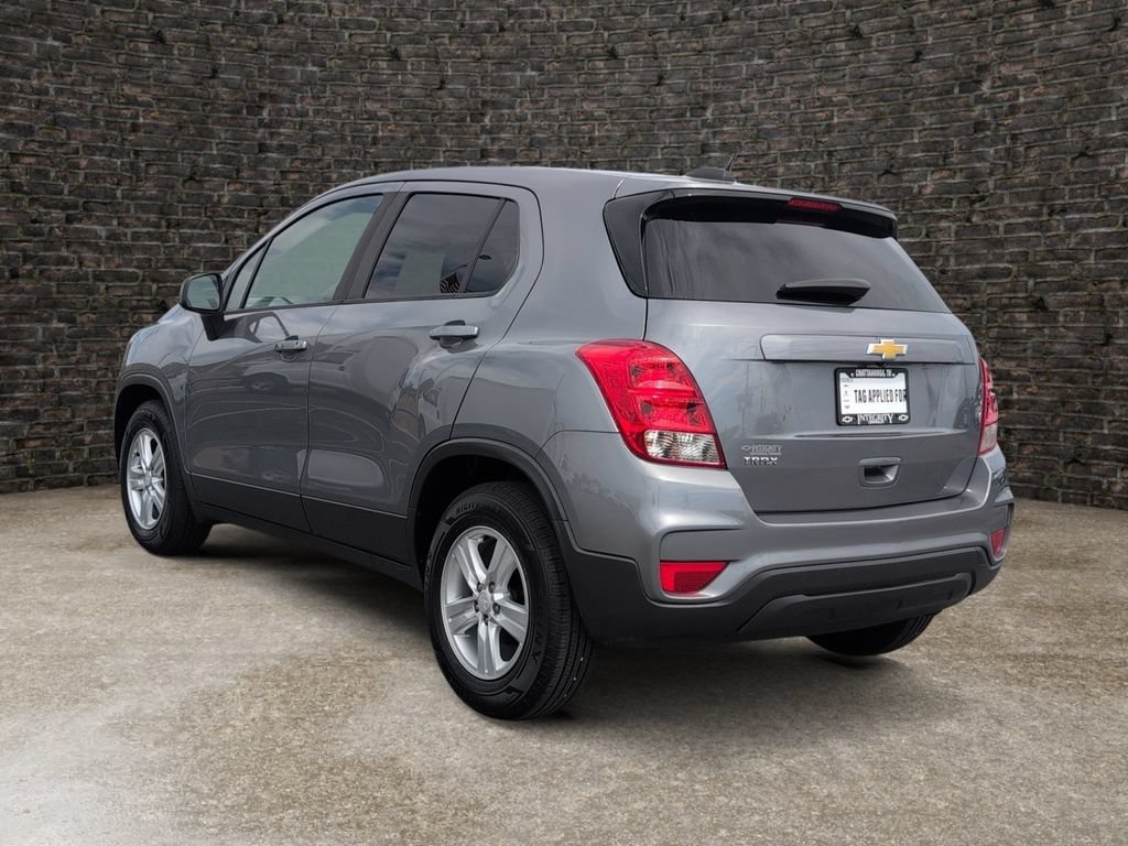 Used 2020 Chevrolet Trax LS w/ Tint and Cruise Package FWD image 5