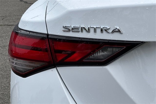 Used 2025 Nissan Sentra SV image 46