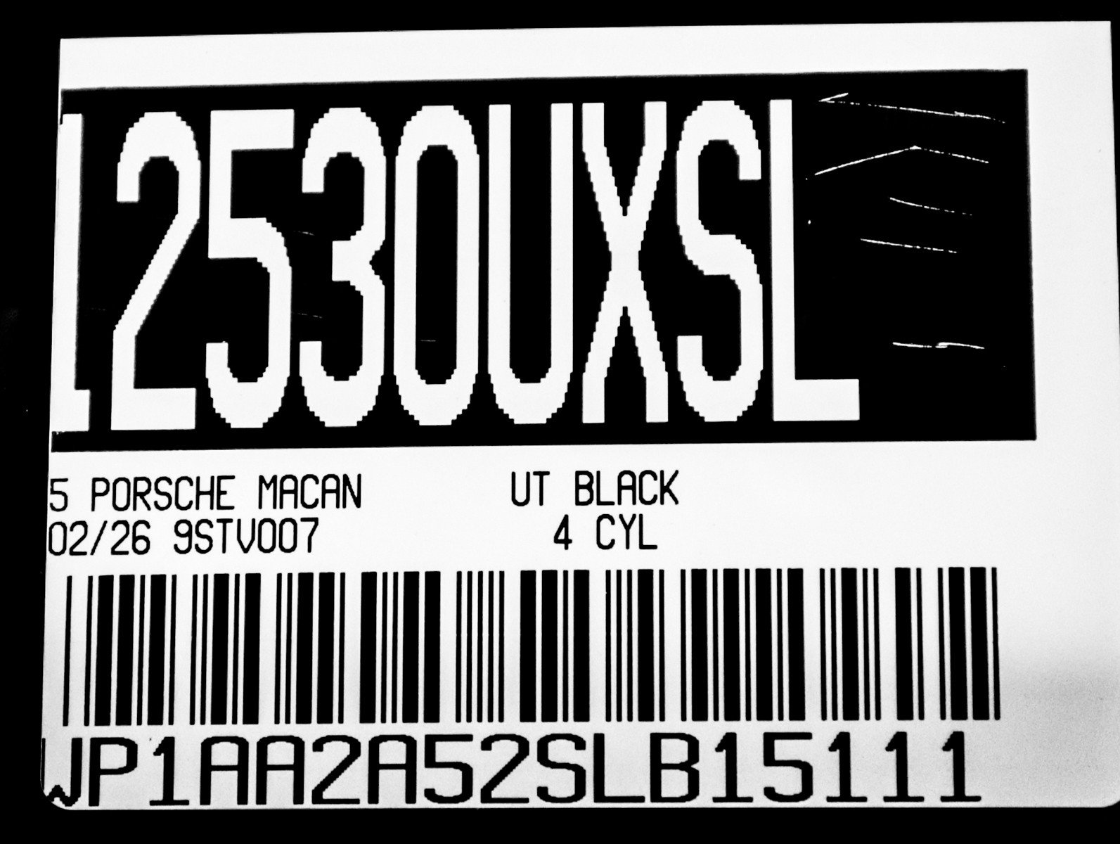 Certified 2025 Porsche Macan image 31