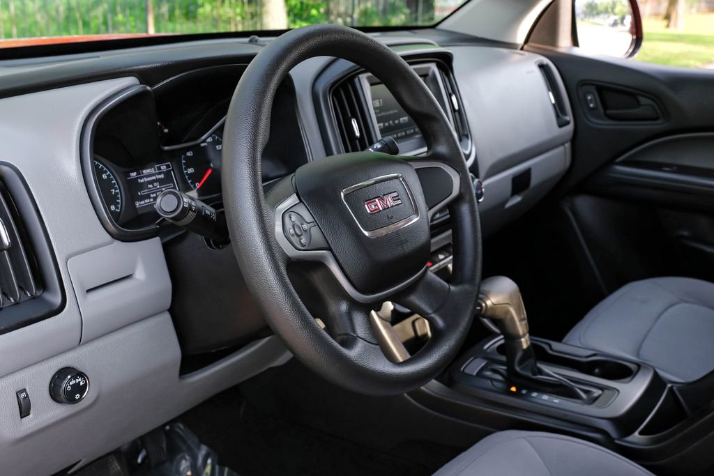 Used 2018 GMC Canyon 2WD Crew Cab w/ Convenience Package image 5