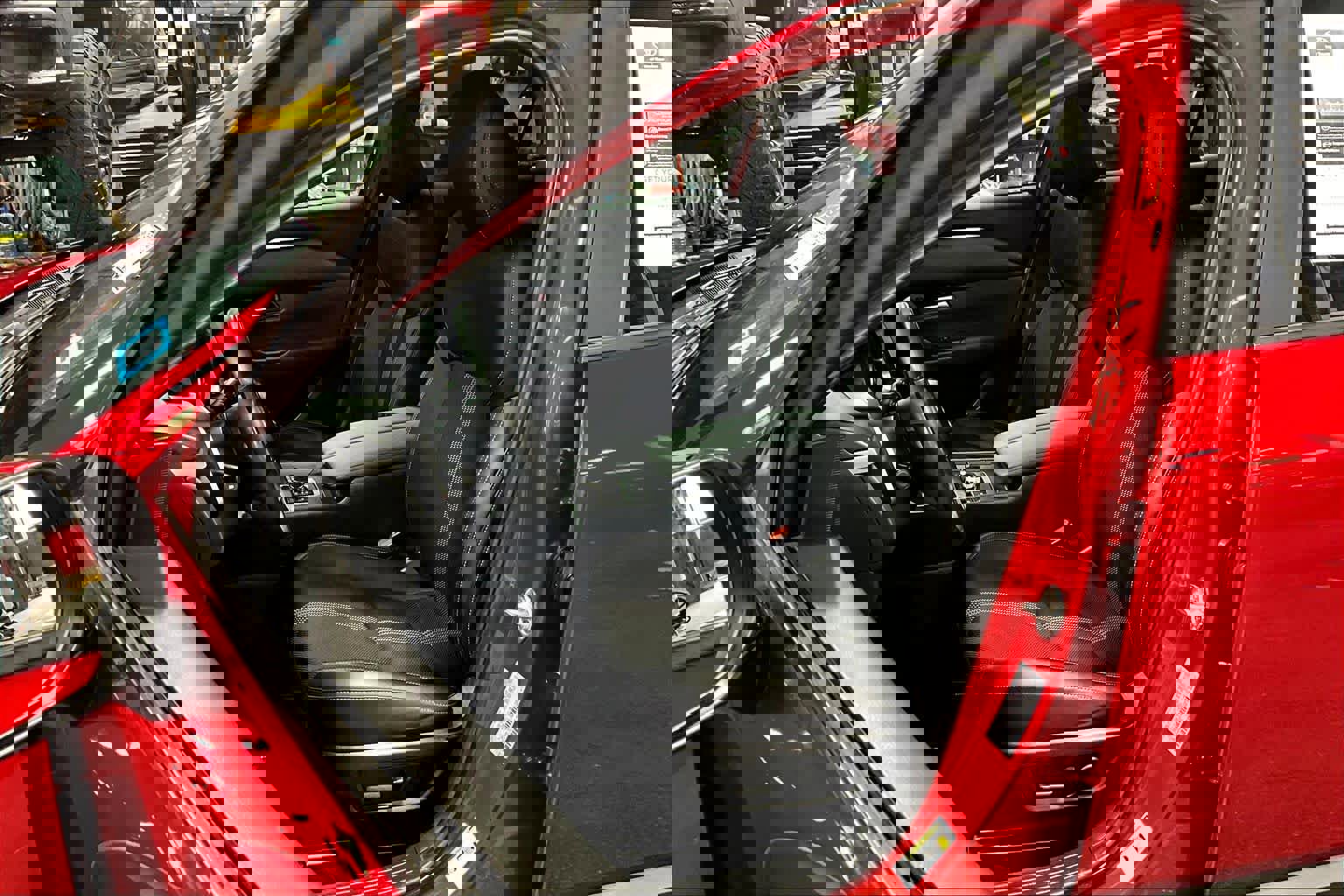 Used 2024 MAZDA CX-50 AWD 2.5 S w/ Preferred Package image 9