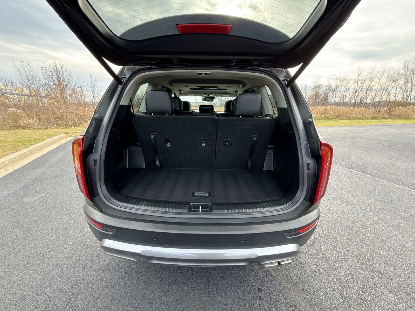 Used 2022 Kia Telluride EX image 26