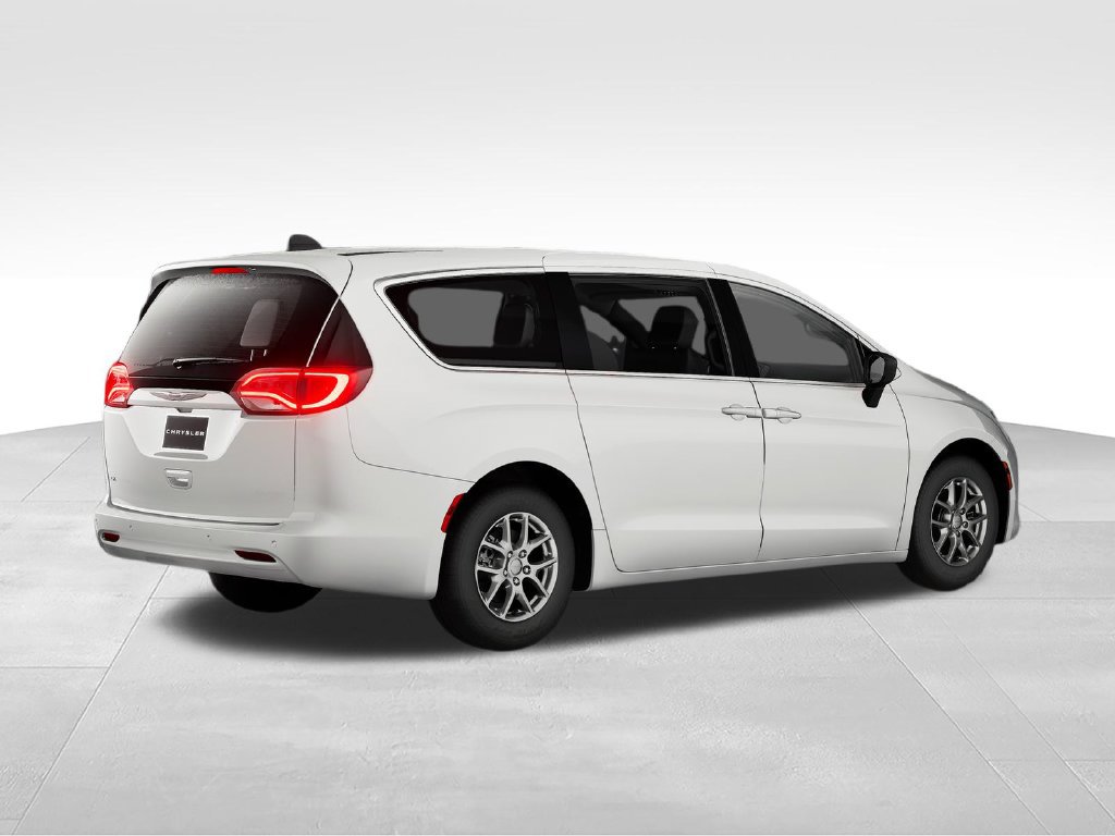 New 2027 Chrysler Pacifica LX FWD image 8