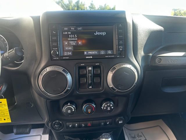 Used 2016 Jeep Wrangler Unlimited Sport AWD/4WD image 27