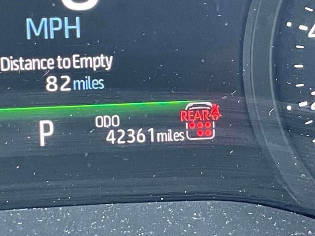 Certified 2025 Toyota Sienna XLE FWD image 30