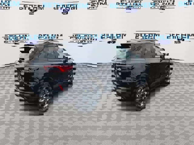 New 2026 Ford Escape ST-Line Select w/ Equipment Group 401A image 8