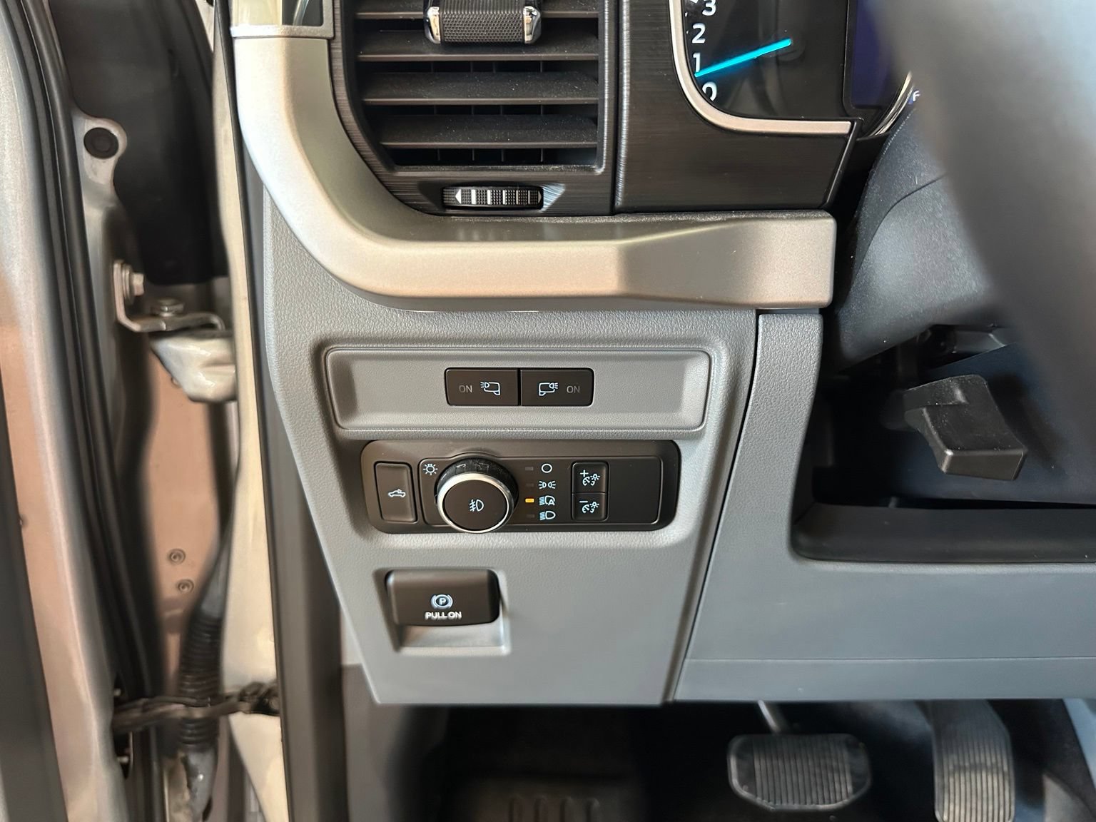 Used 2021 Ford F150 XLT w/ Equipment Group 301A Mid RWD image 24