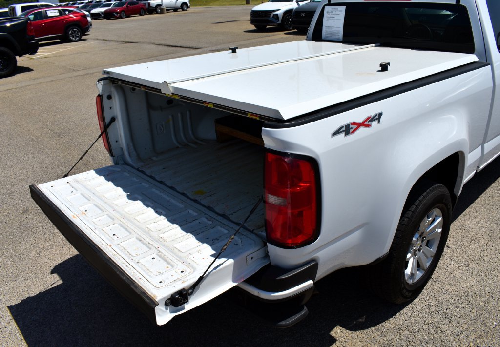 Used 2022 Chevrolet Colorado LT w/ Fleet Safety Package AWD/4WD image 13