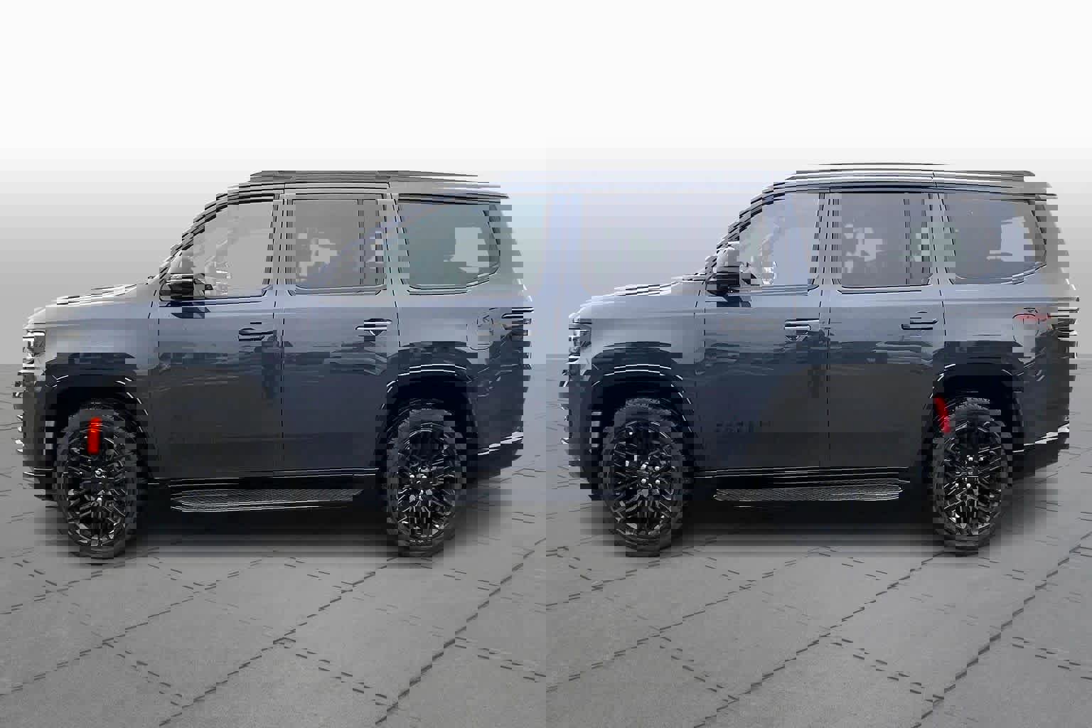 Used 2023 Jeep Wagoneer Series II image 33