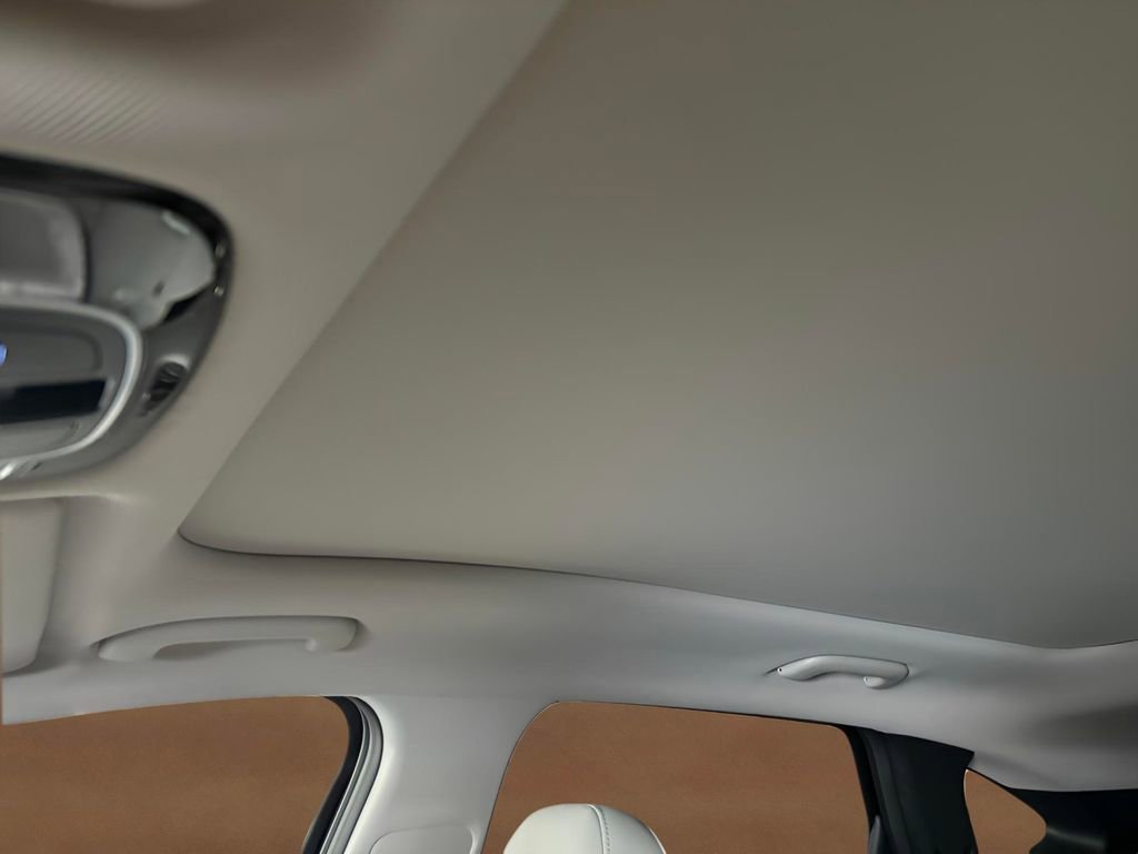 Certified 2025 Hyundai Tucson Limited AWD/4WD image 17