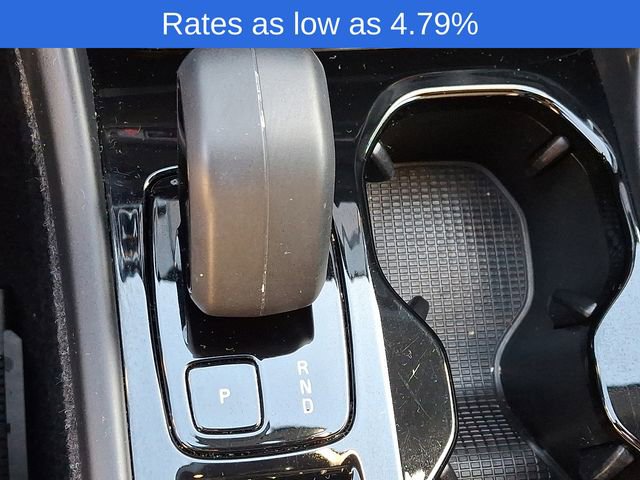 Certified 2023 Volvo XC40 B5 Plus w/ Driver Assist Package image 16