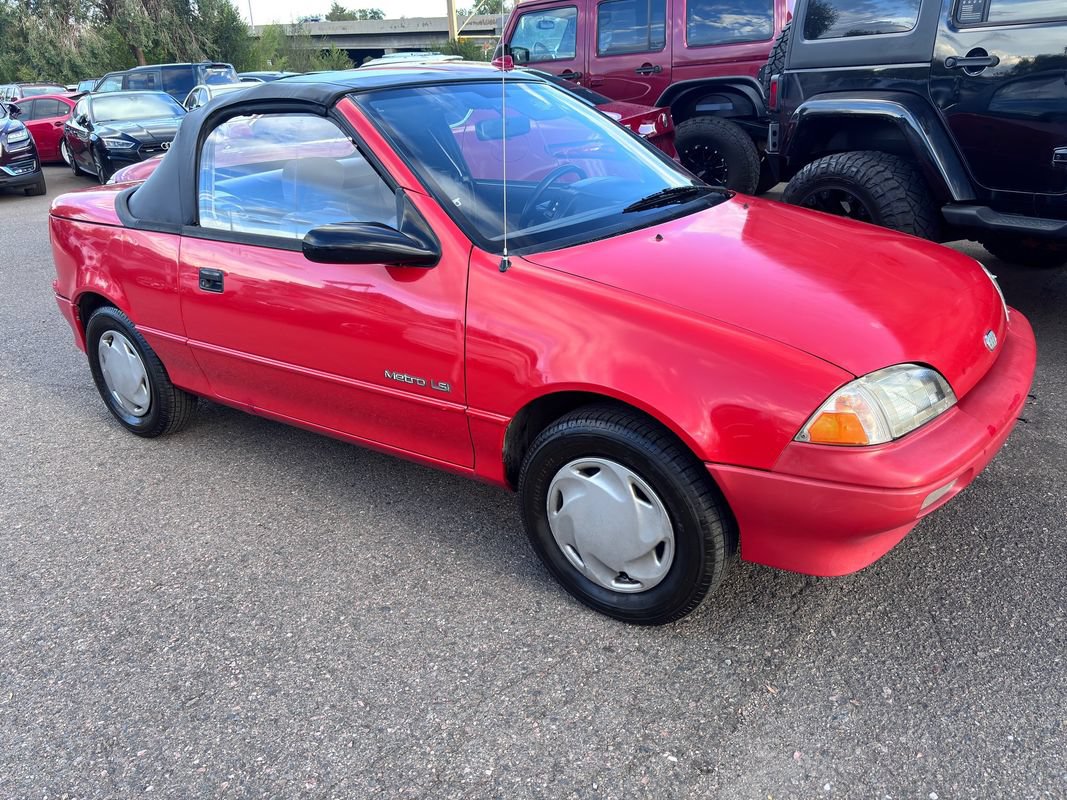 Used 1991 Geo Metro LSi FWD image 21