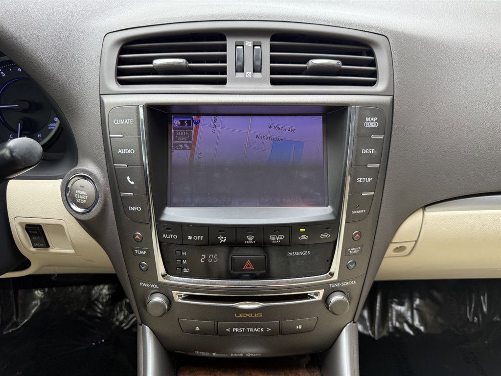 Used 2013 Lexus IS 250 w/ Premium Pkg Value Edition RWD image 18