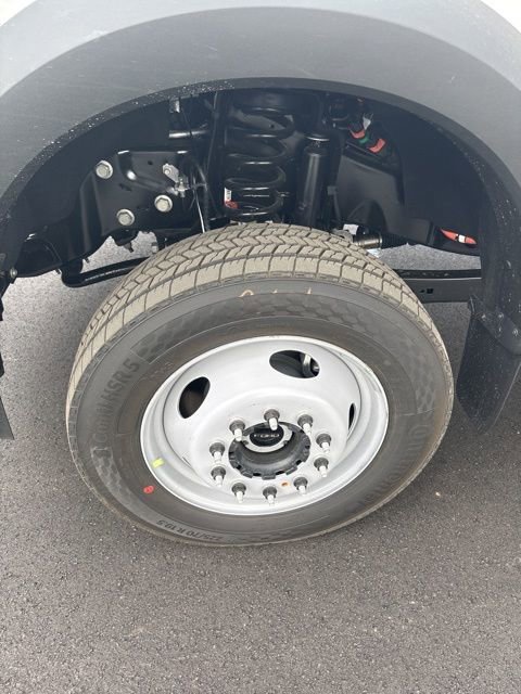 New 2026 Ford F550 4x4 Regular Cab Super Duty image 22