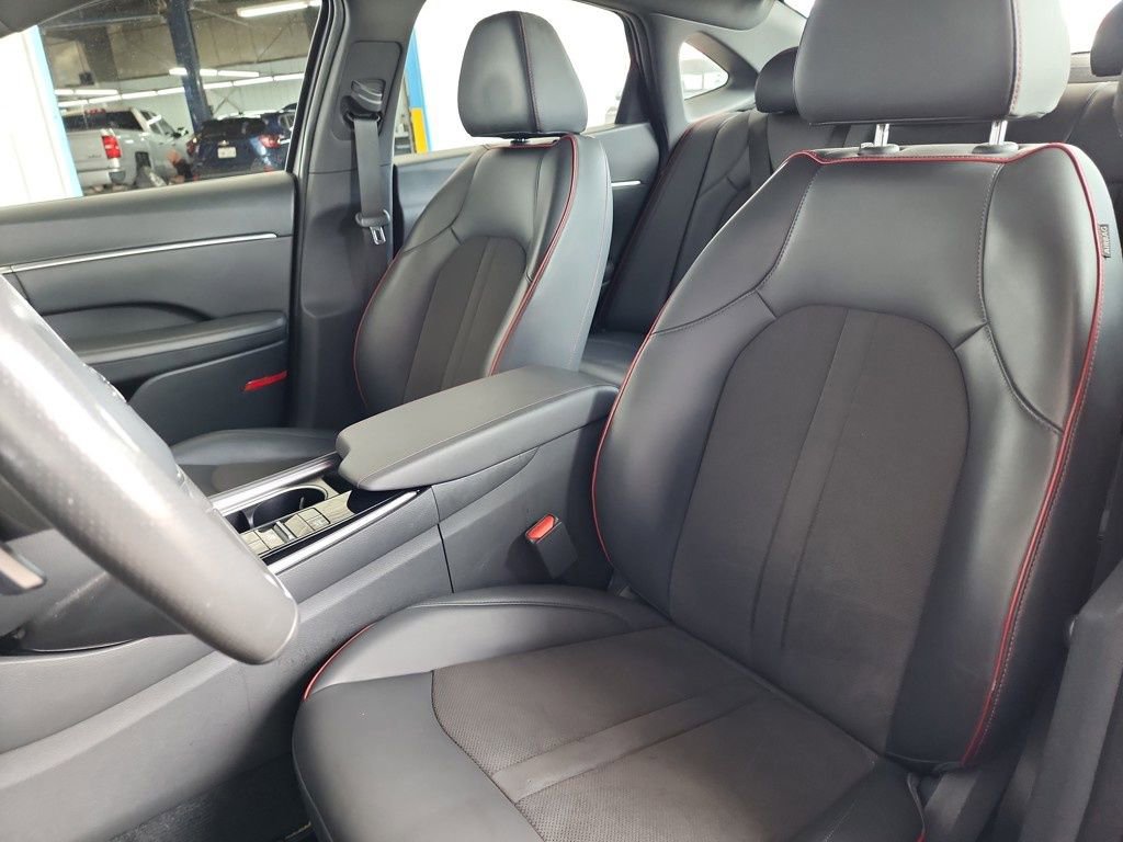 Used 2023 Hyundai Sonata SEL Plus image 16
