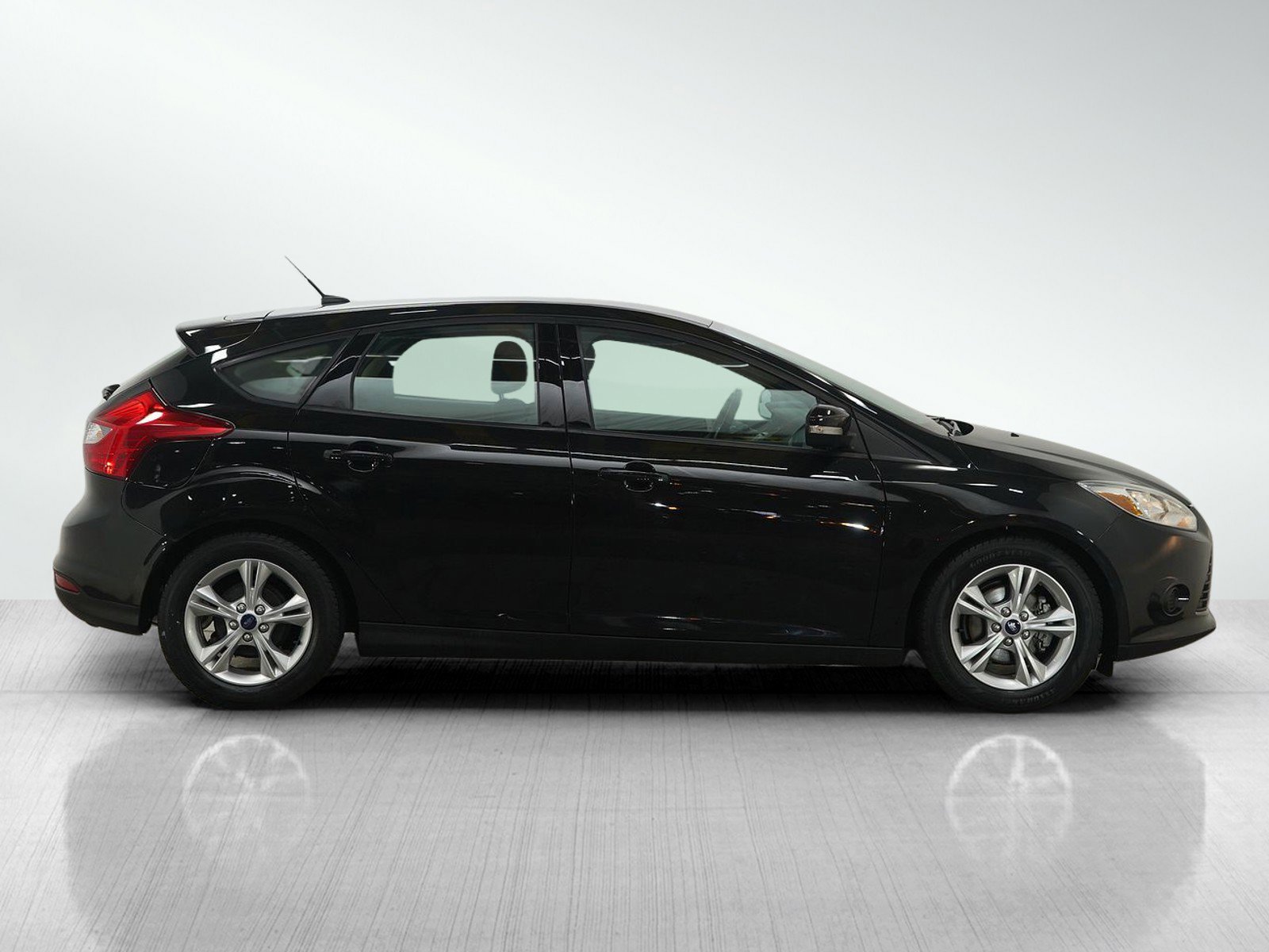 Used 2014 Ford Focus SE image 6