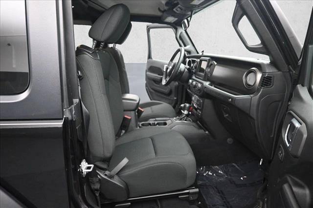 Used 2019 Jeep Wrangler Sport AWD/4WD image 22