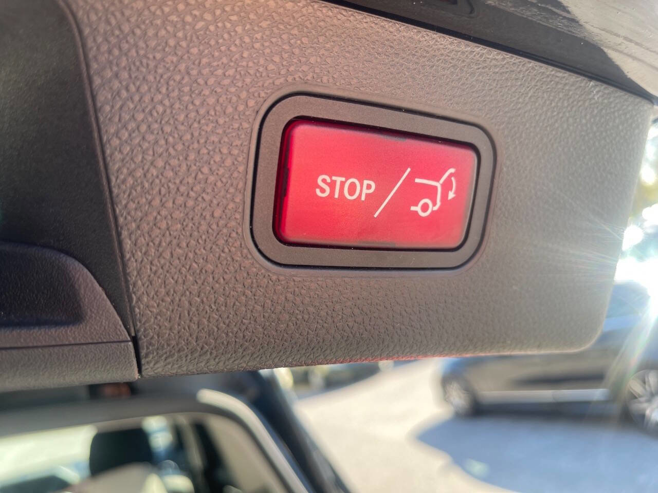 Used 2014 Mercedes-Benz GLK 350 4MATIC image 25