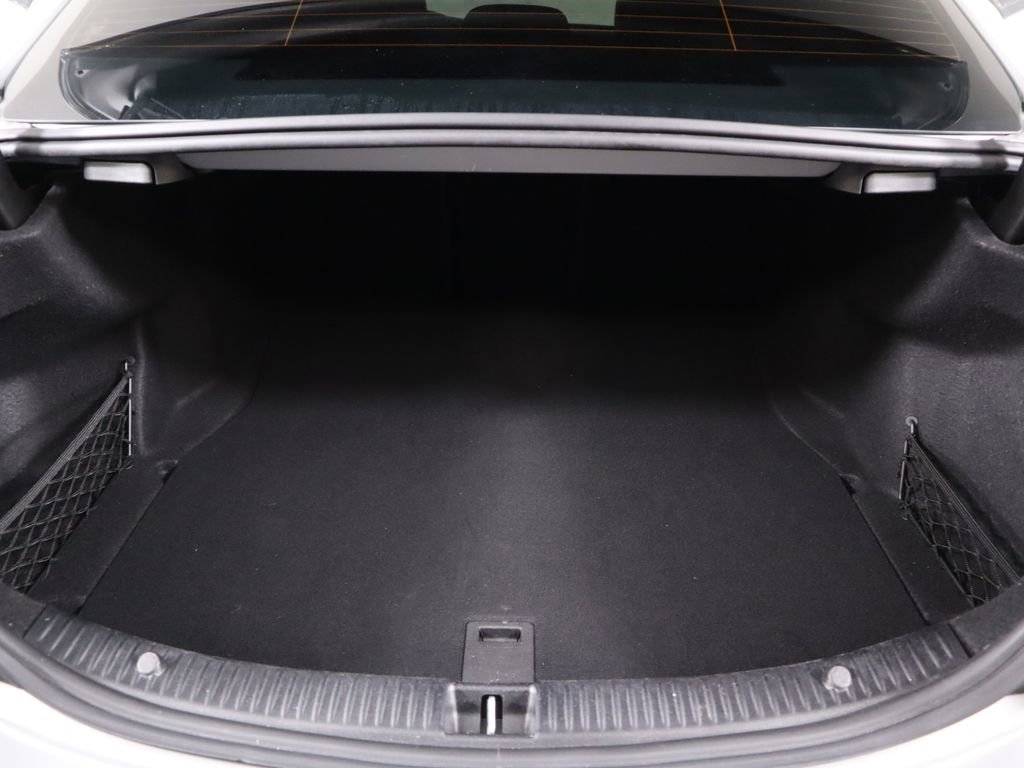 Used 2020 Mercedes-Benz C 300 Sedan image 28