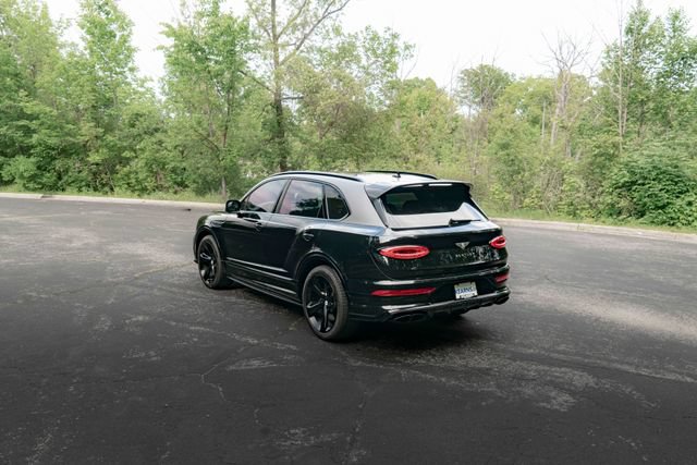 Used 2022 Bentley Bentayga AWD/4WD image 33