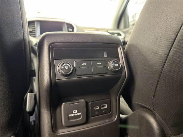 Used 2022 GMC Acadia SLE w/ Driver Convenience Package image 19