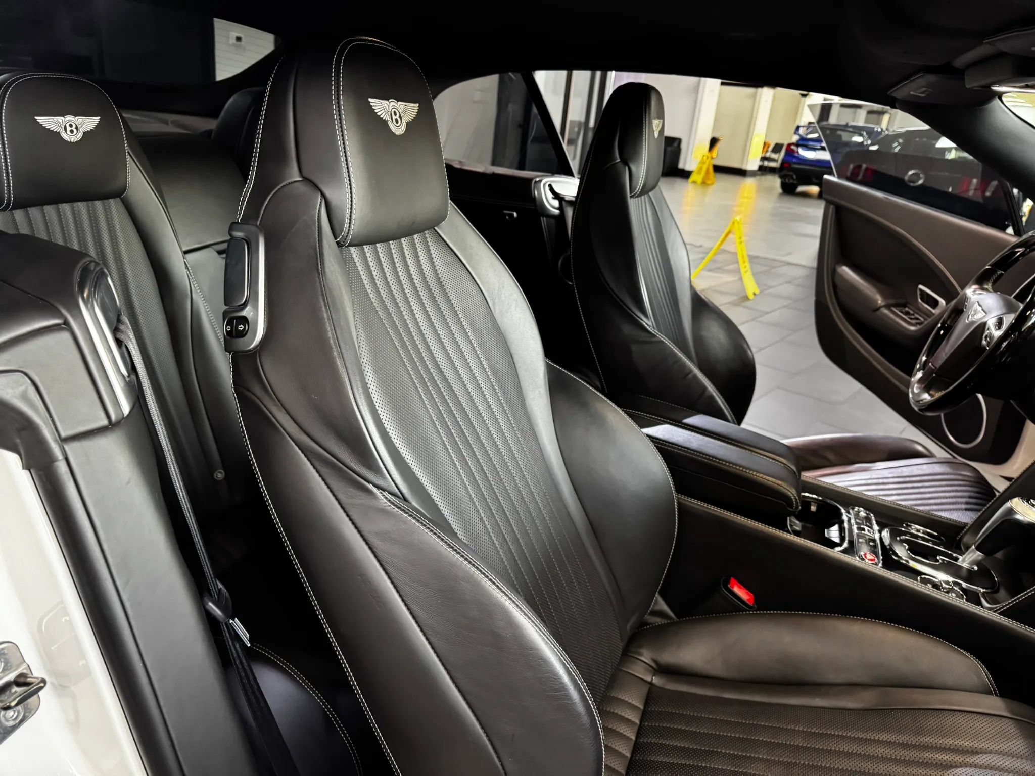 Used 2017 Bentley Continental GT AWD/4WD image 16