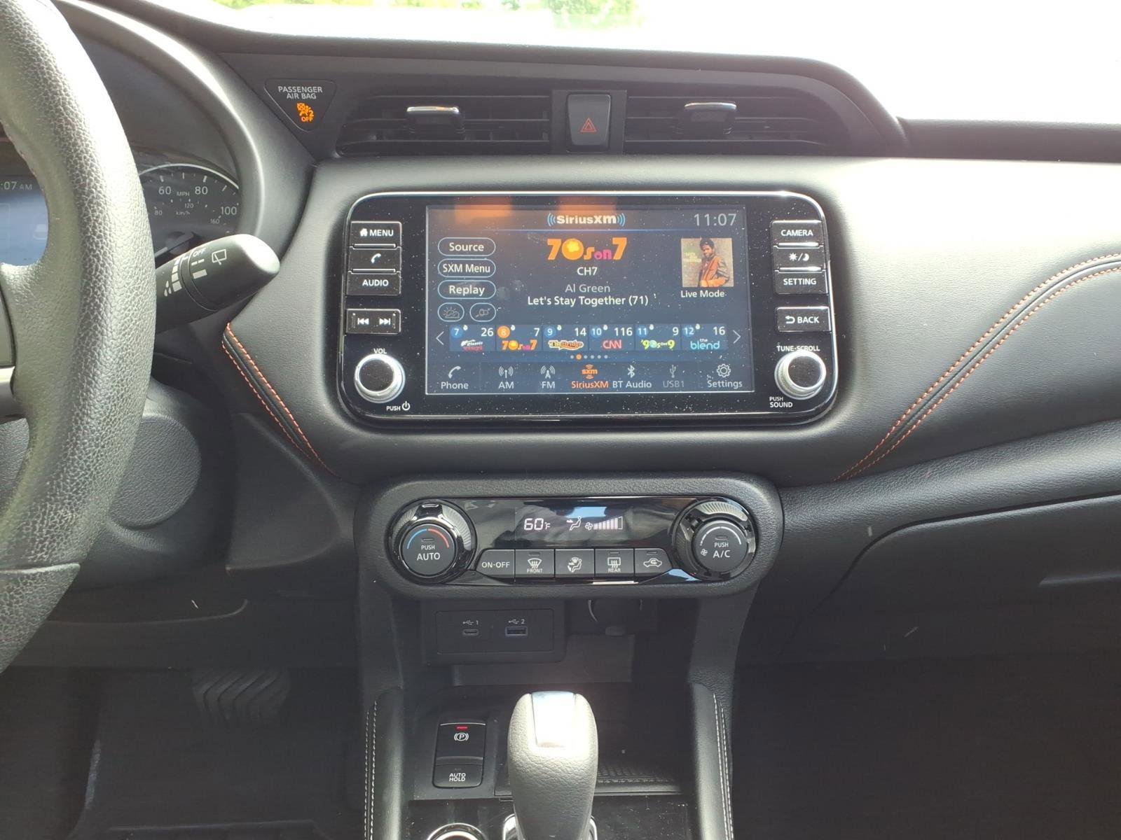 Used 2023 Nissan Kicks SR FWD image 14