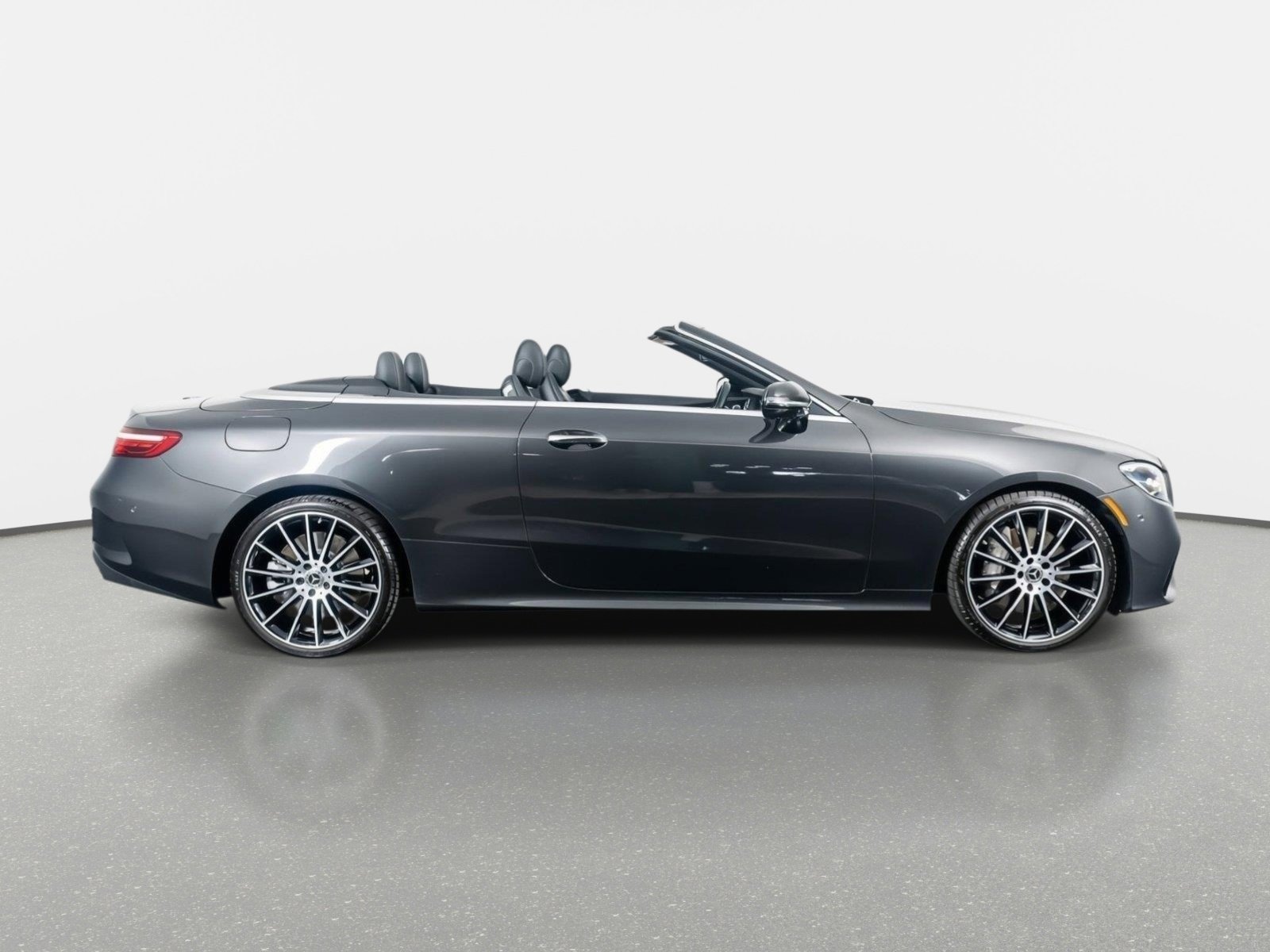 Used 2023 Mercedes-Benz E 450 Cabriolet w/ AMG Line image 6