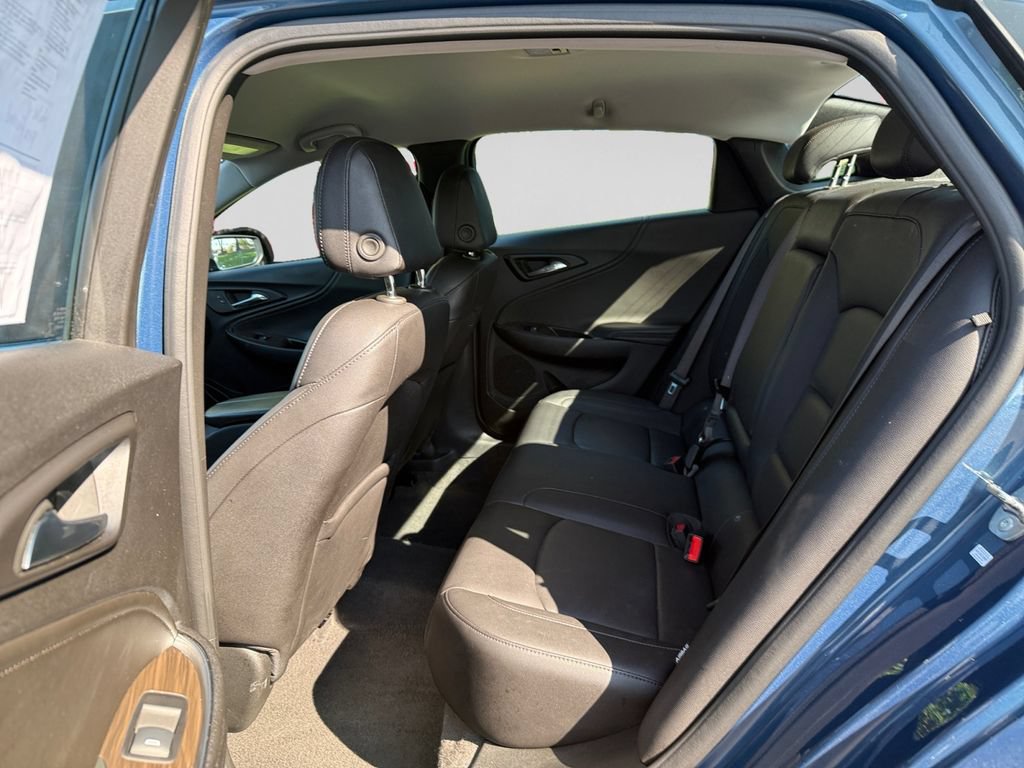 Used 2024 Chevrolet Malibu LT FWD image 16