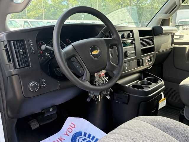 New 2026 Chevrolet Express 3500 w/ Power Convenience Package RWD image 28