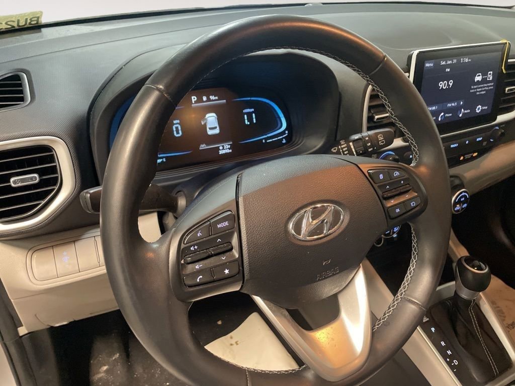 Certified 2023 Hyundai Venue SEL image 20