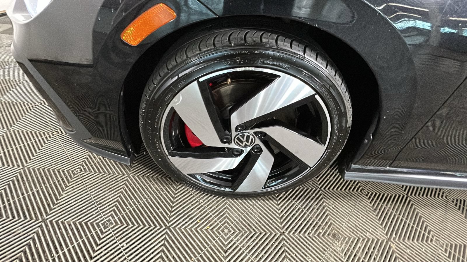 Used 2024 Volkswagen GTI S FWD image 9