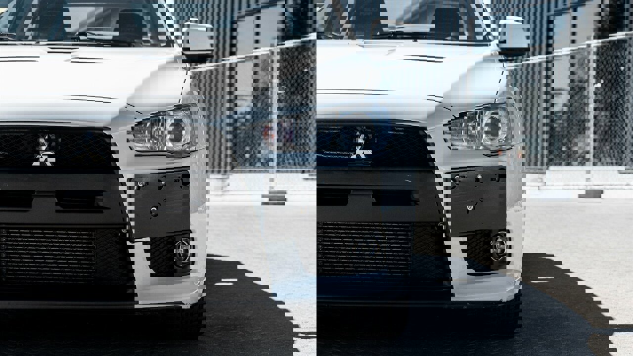 Used 2011 Mitsubishi Lancer Evolution GSR image 8